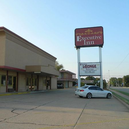 Executive Inn Ponca City Exteriér fotografie