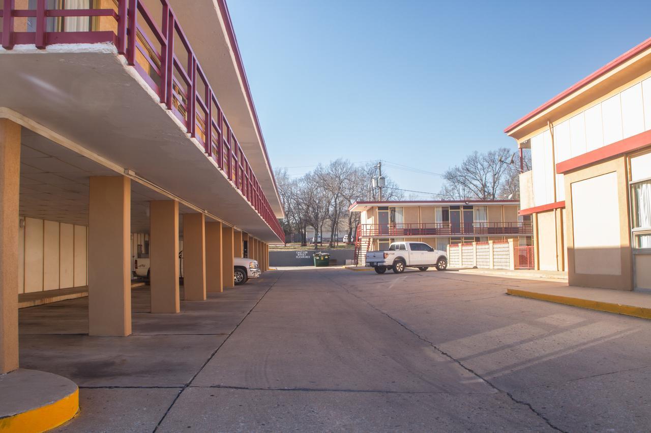 Executive Inn Ponca City Exteriér fotografie