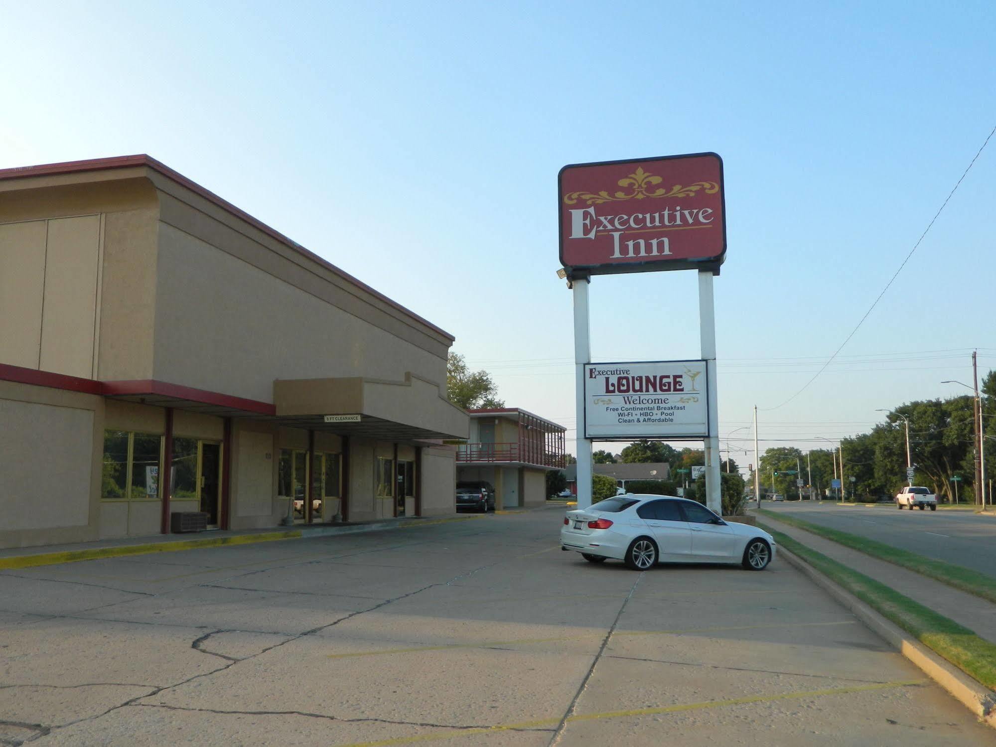 Executive Inn Ponca City Exteriér fotografie